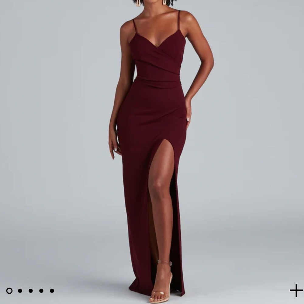 NWT Windsor Formal Dress